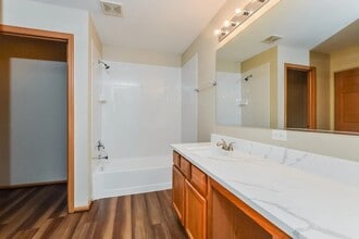 10719 Lancaster St in Huntley, IL - Building Photo - Building Photo