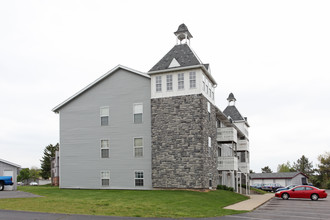 Heritage Apartments in Grandville, MI - Building Photo - Building Photo