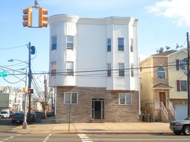 470 Kennedy Blvd Apartments