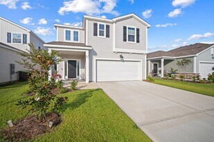 567 Dreher Dr in Hardeeville, SC - Building Photo