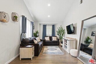 1209 Forest St in Inglewood, CA - Building Photo - Building Photo