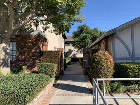 13942 Iowa St in Westminster, CA - Building Photo