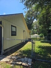 5960 SE 42nd Ave in Ocala, FL - Building Photo - Building Photo