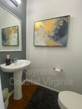 914 Sparrow Ct in Newport News, VA - Building Photo - Building Photo