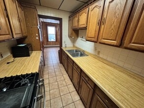 44 Montgomery St in Lawrence, MA - Building Photo - Building Photo