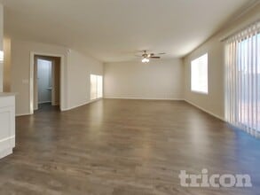 3017 N 89th Dr in Phoenix, AZ - Building Photo - Building Photo