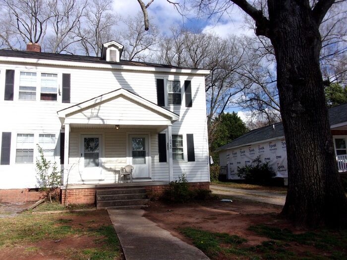 1048 Ebenezer Ave Ext in Rock Hill, SC - Building Photo