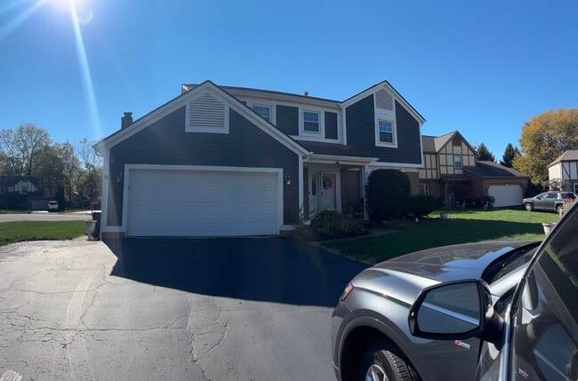 437 Colony Park Dr in Pickerington, OH - Building Photo - Building Photo