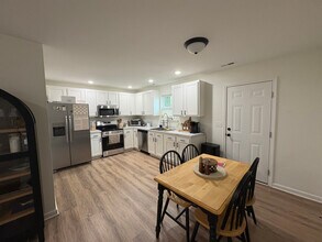 328 Clark Rd in Charlestown, IN - Building Photo - Building Photo