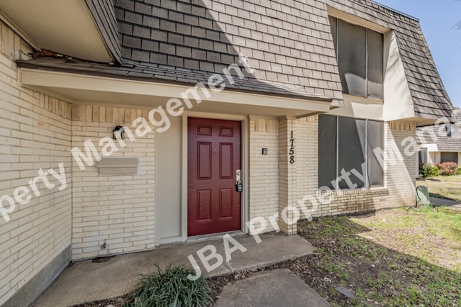 property at 1758 Belshire Ct