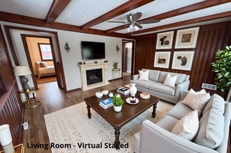 17 Lafayette Ave in Mastic, NY - Building Photo - Building Photo