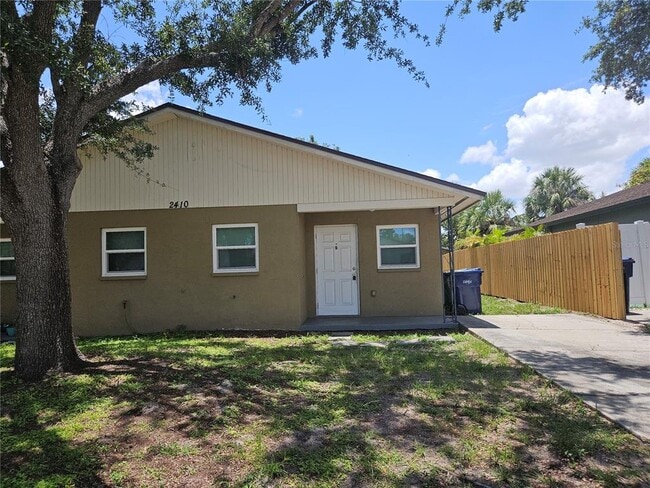 property at 2410 W Cypress St