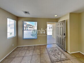 992 Valetta Flat Ave in Las Vegas, NV - Building Photo - Building Photo