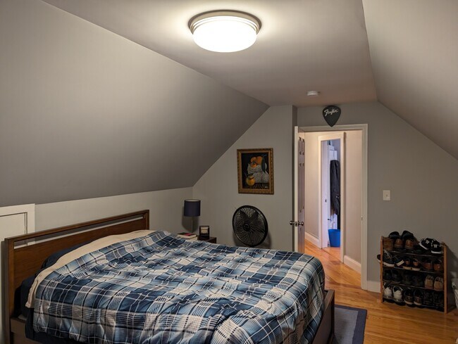 11 Kearney St, Unit 2 in Malden, MA - Building Photo - Building Photo