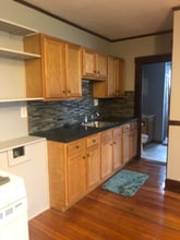 18 Arch St in Manchester, CT - Building Photo - Building Photo