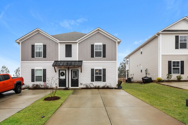 property at 216 Royal Wy