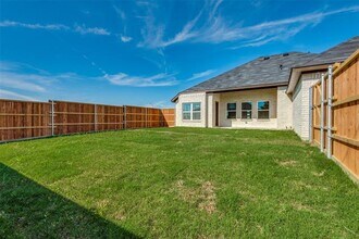 1444 North Carolina Ave in Lancaster, TX - Building Photo - Building Photo