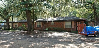 1713 Kentucky Ave in Lynn Haven, FL - Building Photo