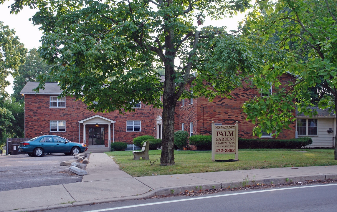 Palm Gardens Apartments in Alexandria, KY - Building Photo