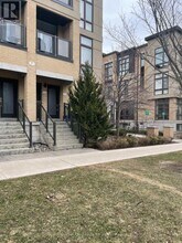 15 Eldora Ave in Toronto, ON - Building Photo - Building Photo