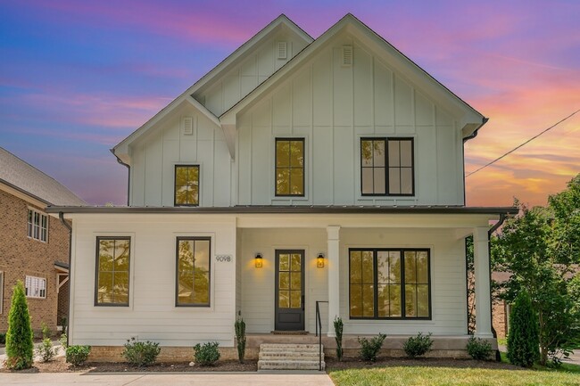 909B Gale Ln in Nashville, TN - Foto de edificio - Building Photo