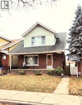 1385 HALL in Windsor, ON - Building Photo