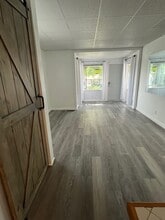 1800 N Rosewood Ave in Muncie, IN - Foto de edificio - Building Photo