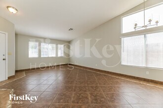 840 Candido Garcia Ave in Henderson, NV - Building Photo - Building Photo