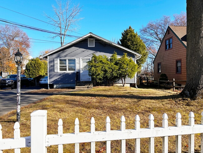 property at 231 York Rd