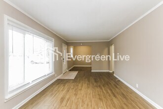 225 Burke Ave in Indianapolis, IN - Building Photo - Building Photo