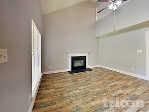 7428 Autumn Trail in Charlotte, NC - Building Photo - Building Photo