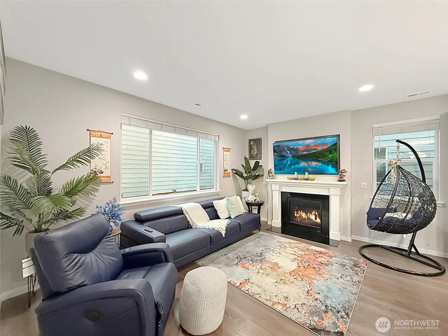 12102 SE 314th Pl in Auburn, WA - Foto de edificio - Building Photo