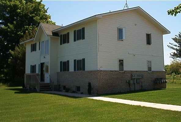 Lakeview Apartments in Gaylord, MI - Building Photo