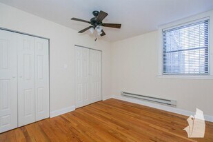 4735 N Hermitage Ave, Unit 4737-409 in Chicago, IL - Building Photo