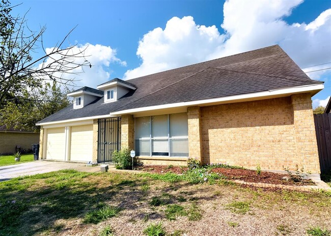 property at 194 Moonridge Dr