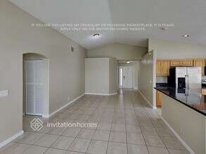 4929 SW 33rd Ave in Fort Lauderdale, FL - Foto de edificio - Building Photo