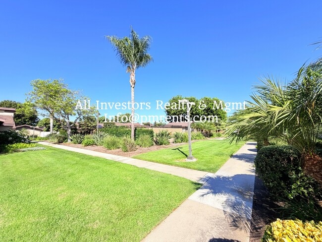 3430 Apricot Tree Way in Oceanside, CA - Building Photo - Building Photo