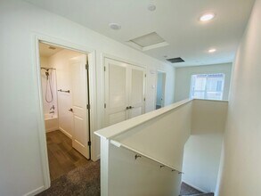 1974 Kelly Ln in Clovis, CA - Building Photo - Building Photo