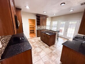 3423 Maitland in San Antonio, TX - Building Photo - Building Photo