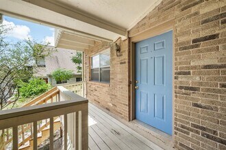 8108 Dunn St in Austin, TX - Building Photo - Building Photo