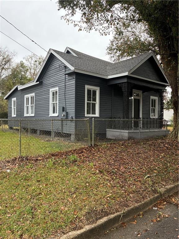 property at 320 Burton Ave