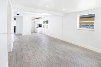 14260 NW 22nd Pl in Opa Locka, FL - Building Photo - Building Photo