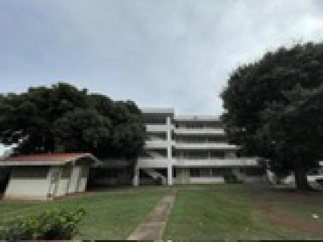 property at 2745 Kapiolani Blvd