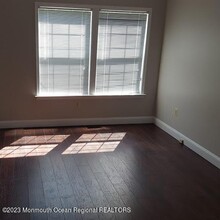 157B Concordia Cir in Monroe Township, NJ - Building Photo - Building Photo