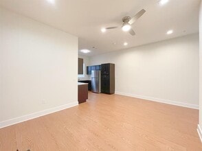 2400 Louis Henna Blvd in Round Rock, TX - Building Photo - Building Photo