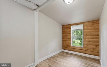 214 E Broad St in Millville, NJ - Building Photo - Building Photo
