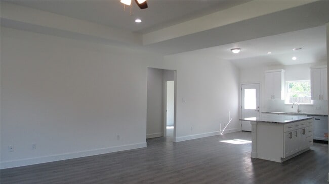 232 Autumn Ln in Livingston, TX - Building Photo - Building Photo