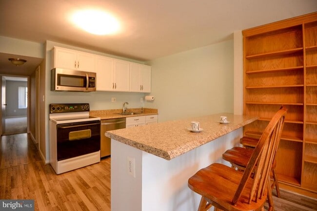 9735 Kings Crown Ct in Fairfax, VA - Building Photo - Building Photo