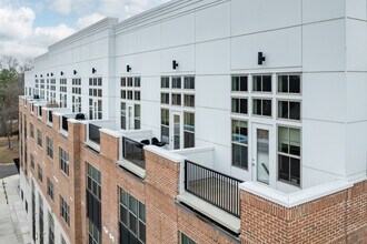 Art Lofts @ Overton in Memphis, TN - Foto de edificio - Building Photo