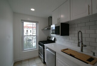 142 Sussex St in Jersey City, NJ - Foto de edificio - Building Photo